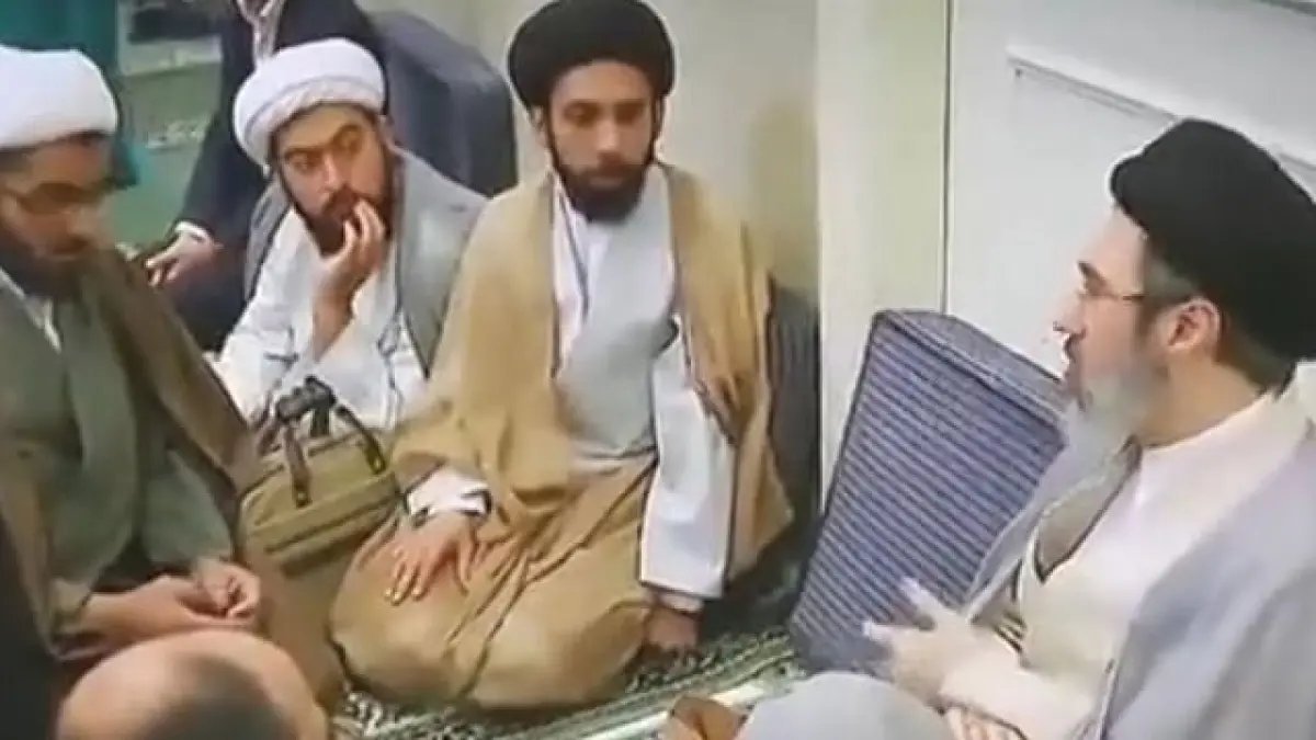 Khamenei Serukan Persatuan Dunia Islam Melawan Musuh Bersama Khamenei Serukan Persatuan Dunia Islam Melawan Musuh Bersama