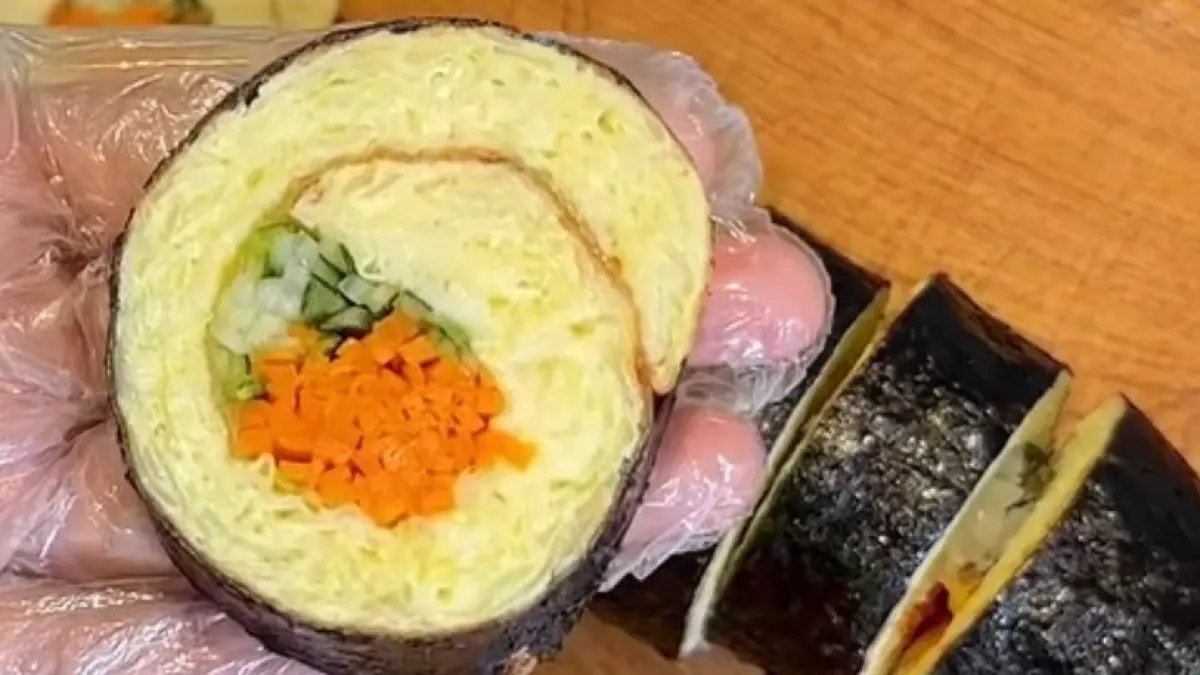 Resep Kimbap Tinggi Protein dan Rendah Kalori untuk Sarapan atau Bekal