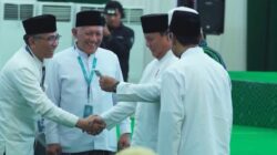 Presiden Prabowo Terima Kartu Tanda Anggota NU