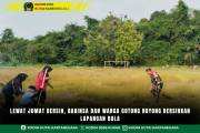 Lewat Jumat Bersih, Babinsa dan Warga Gotong Royong Bersihkan Lapangan Bola