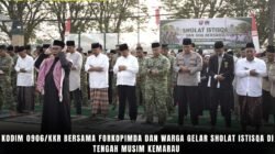 Kodim 0906/Kkr Bersama Forkopimda Dan Warga Gelar Sholat Istisqa Di Tengah Musim Kemarau