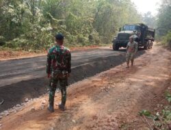 Wadan Kodiklat TNI Tinjau Proyek Pengerasan Jalan Encap Super Garuda Shield 2026 di Baturaja