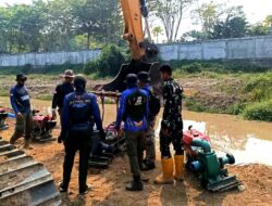 Pastikan Sumber Air Karhutla Tetap Andal, Personel Lanud Sjamsudin Noor Siaga 24 Jam Dukung Kesiapan dan Operasi Penanganan Karhutla