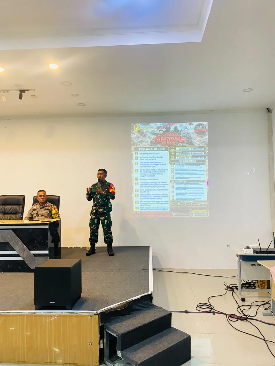 Koramil 05/Bantar Gebang Sosialisasikan Seleksi Secaba dan Secata PK TNI AD