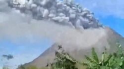 Erupsi Gunung Sinabung: Fenomena Alam yang Mengguncang Karo