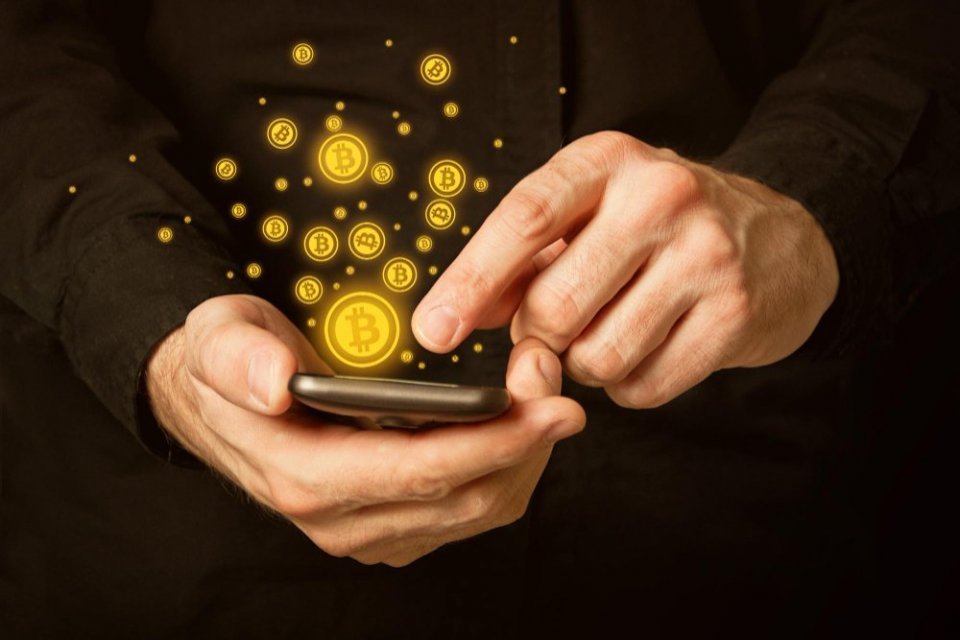 Inovasi Transfer Emas Digital Melalui Aplikasi Tring! by Pegadaian Inovasi Transfer Emas Digital Melalui Aplikasi Tring! by Pegadaian