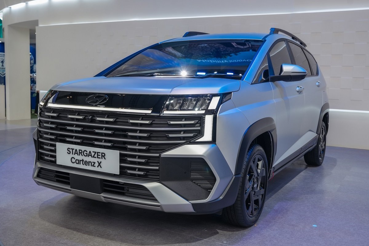 Hyundai Stargazer Cartenz Raih Penghargaan dan Catat Penjualan Tertinggi Hyundai Stargazer Cartenz Raih Penghargaan dan Catat Penjualan Tertinggi