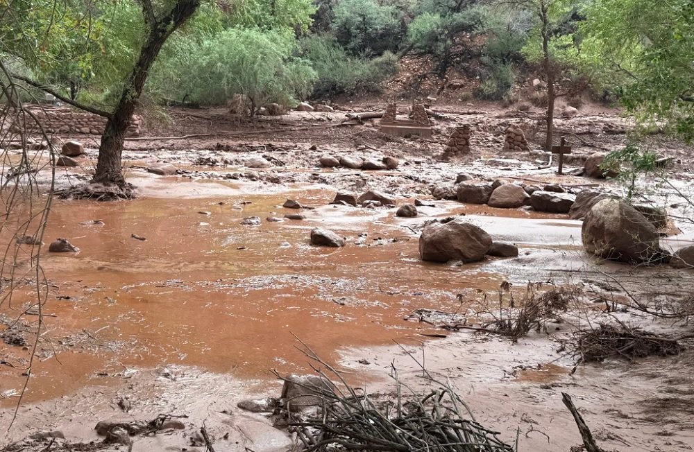 Banjir Bandang Terjang Grand Canyon, 20 Orang Masih Hilang