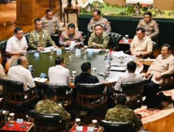 Prabowo Panggil Panglima TNI dan Kapolri Terkait Penanganan Karhutla