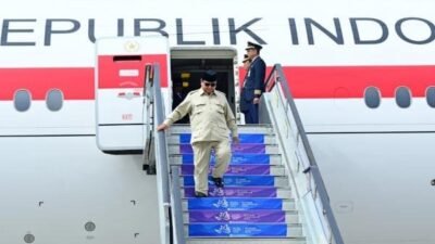 Prabowo Tiba di Vladivostok dan Sambutan dari Pejabat Tinggi Rusia Prabowo Tiba di Vladivostok dan Sambutan dari Pejabat Tinggi Rusia