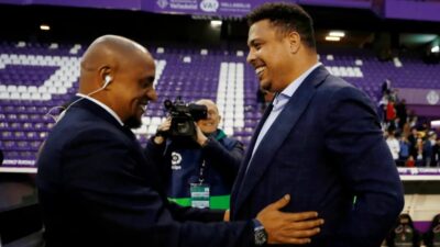 Ronaldo Nazario dan Roberto Carlos Resmi Akuisisi Klub Brasil Ronaldo Nazario dan Roberto Carlos Resmi Akuisisi Klub Brasil