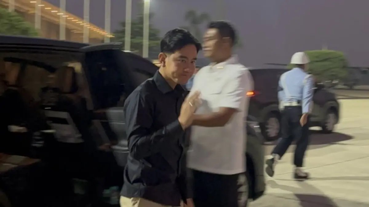 Kunjungan Gibran ke Sumatera Utara: Memeriksa Kawasan Hunian Terdampak Bencana Kunjungan Gibran ke Sumatera Utara: Memeriksa Kawasan Hunian Terdampak Bencana