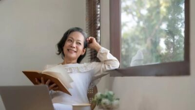 Delapan Kebiasaan yang Perlu Ditinggalkan untuk Ketenangan Pikiran Saat Menua