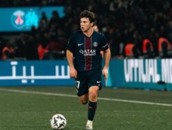 Joao Neves dan Kado Amal dari Van Murah
