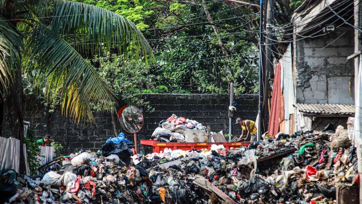 Krisis Sampah dan Perlambatan Implementasi PSEL di DKI Jakarta