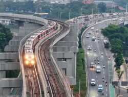 Operasional LRT Jabodebek di Tengah Abu Vulkanik