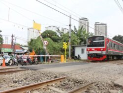 Siaga Erupsi Anak Krakatau dan Layanan Commutter Line