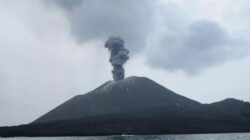 Langkah Tepat Menghadapi Hujan Abu Vulkanik