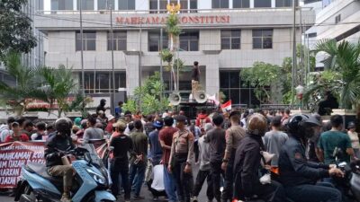 Gugatan Frasa Pengadilan Tinggi Dalam UU Kepailitan