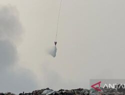 Pemadaman Kebakaran di TPA Galuga, Bogor: Upaya Khusus dari TNI AU