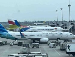 Kembali Normalnya Aktivitas Penerbangan di Jakarta Pasca Abu Vulkanis