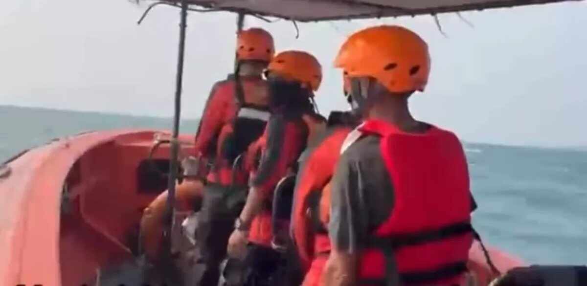 Operasi Pencarian Jurnalis Hilang di Selat Sunda