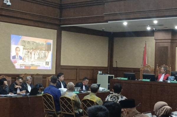 Pentingnya Kehadiran Jokowi dalam Sidang Kasus Kuota Haji Tambahan