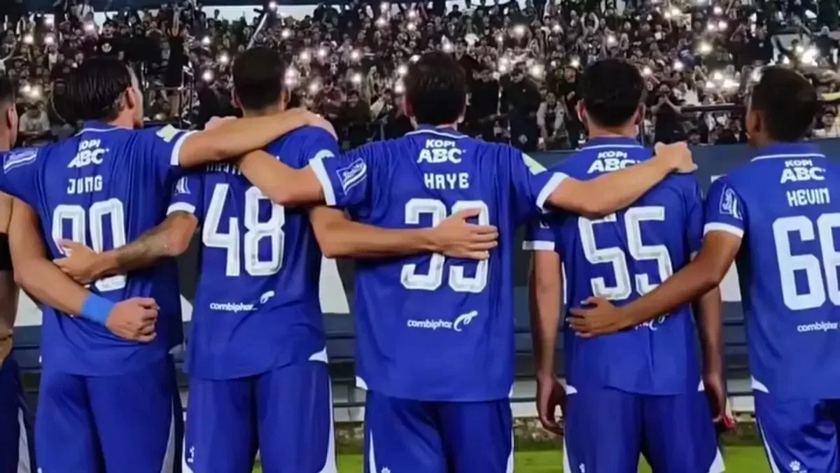 Temukan Lokasi Nobar Terbaik untuk Laga Persija vs Persib di Bandung