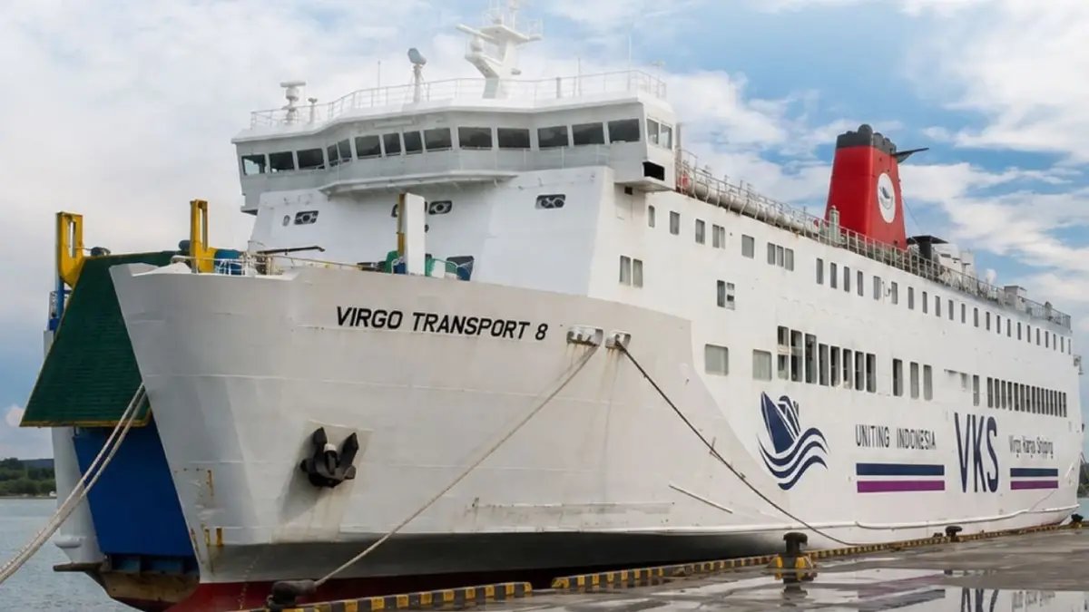 Operasi Pencarian Penumpang Kapal Virgo Transport 8 di Laut Jawa