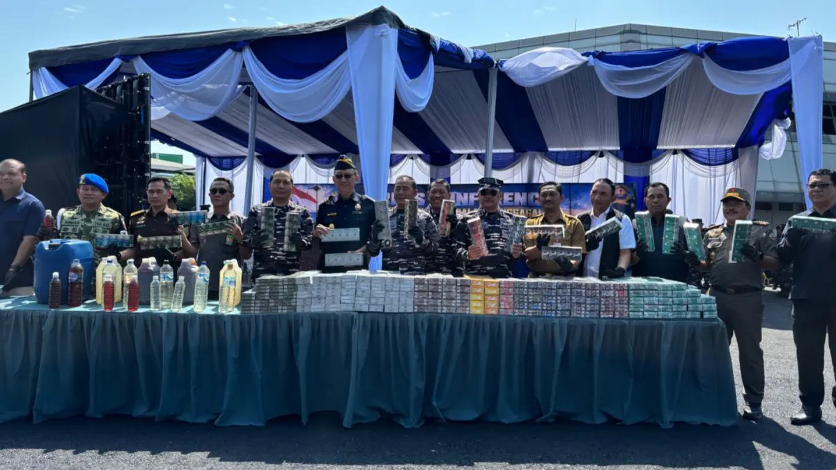 Pemberantasan Rokok Ilegal oleh TNI AL: 1,4 Juta Batu Angka Dimusnahkan