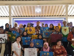 Meningkatkan Kreativitas dan Peluang Ekonomi Penyandang Disabilitas Melalui Batik