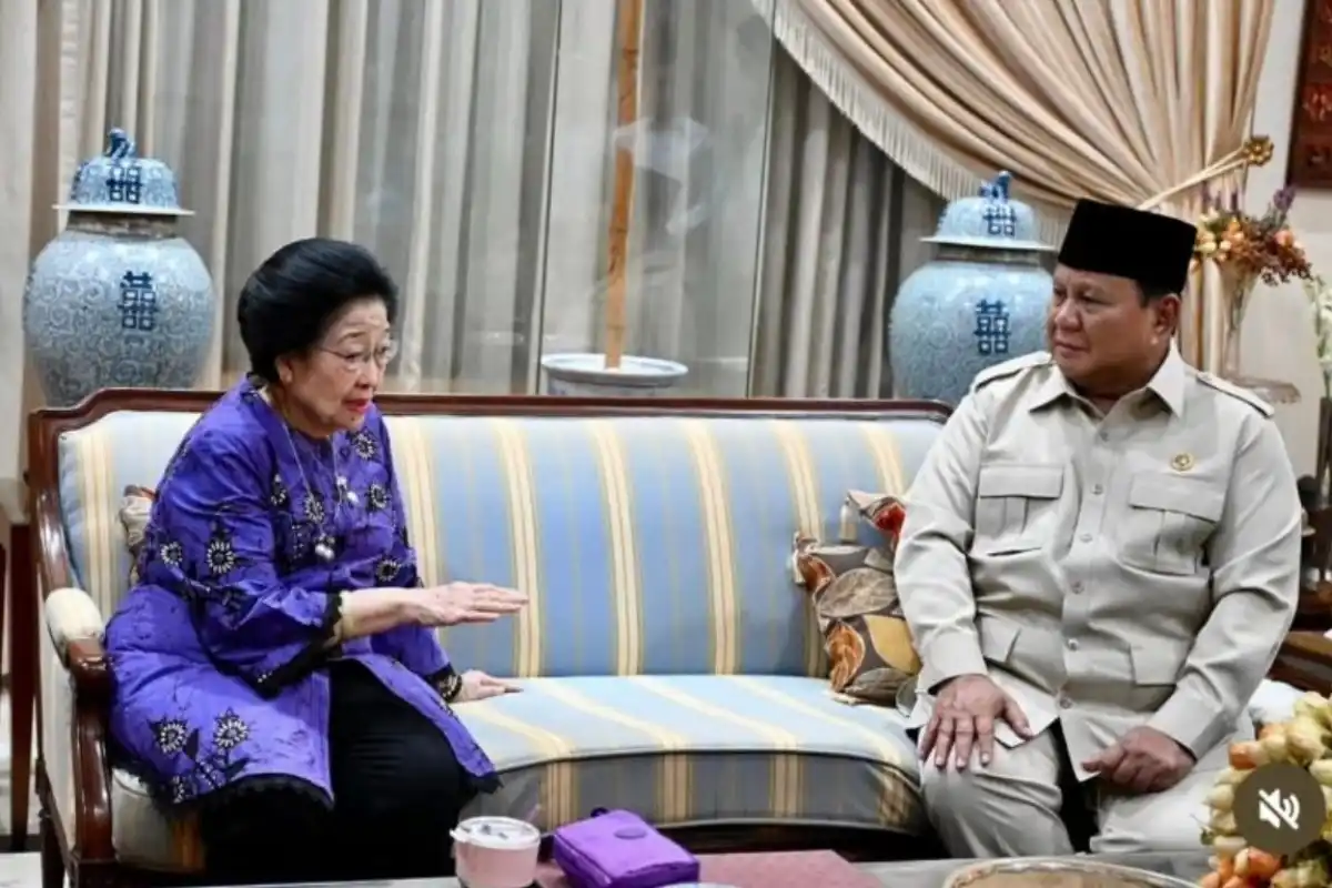 Kunjungan Belasungkawa Prabowo ke Megawati atas Wafatnya Guruh