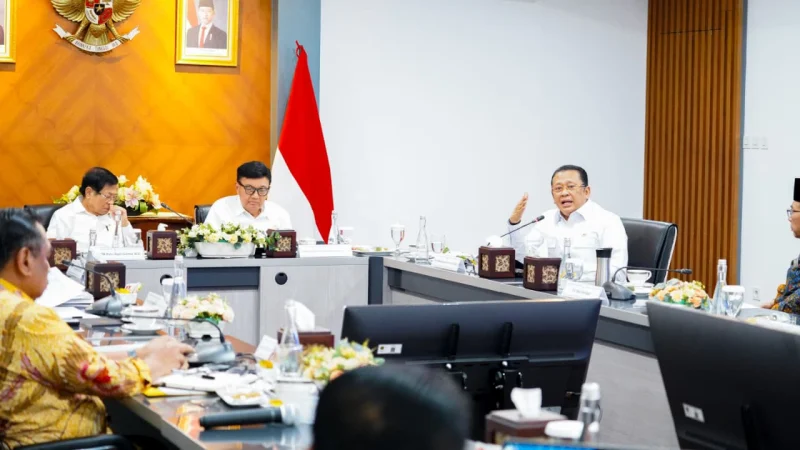 Bamsoet: Hentikan Kekerasan di Papua dengan Ketegasan, Bangun Perdamaian Melalui Keadilan dan Kesejahteraan