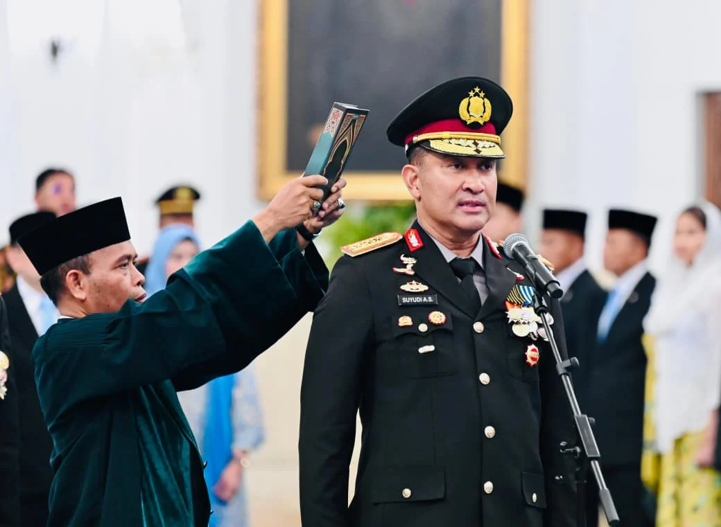 Panglima TNI Hadiri Pelantikan Kapolri dan Wakapolri di Istana Negara