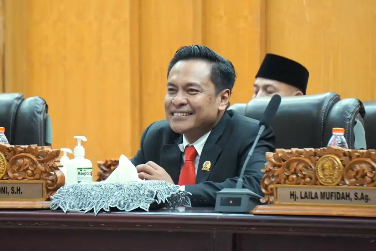 DPRD Surabaya Mendorong Pengetatan Pengurusan PBG dan SLF