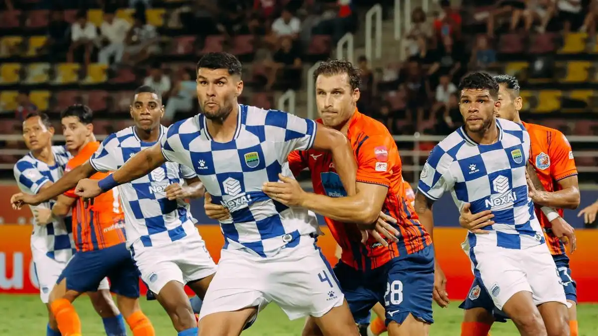 Persib Balikkan Keadaan dan Taklukkan Port FC 3-1 di Thailand