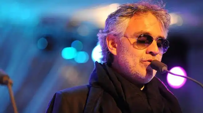 MUI Dorong Pemerintah Menghentikan Rencana Konser Andrea Bocelli di Indonesia