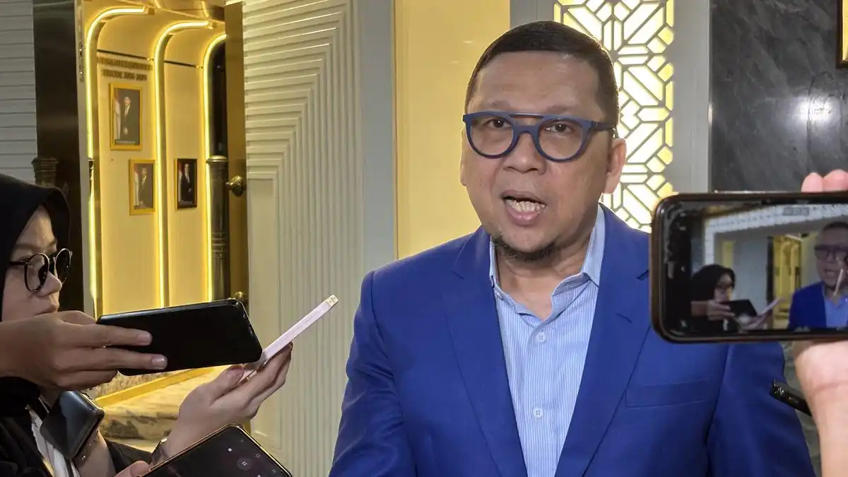 Komisi II DPR Soroti Kemunculan Pasal Pendidikan dalam PKPU Pencalonan Gibran