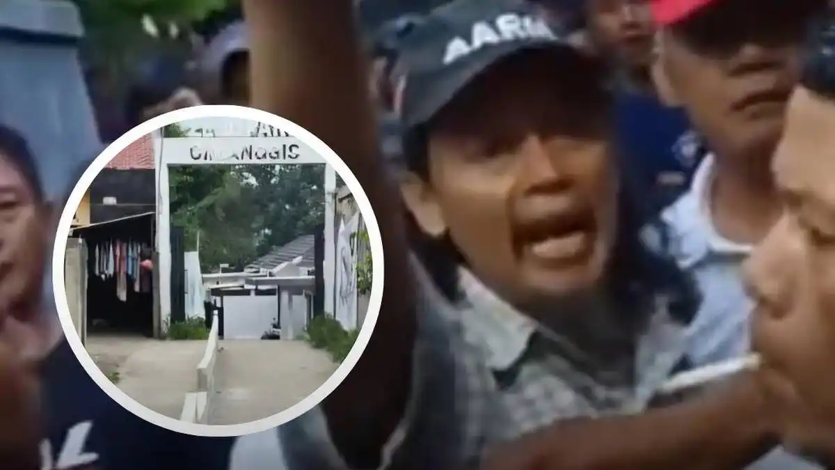 Perselisihan Pembakaran Sampah Berujung Penutupan Jalan di Cimanggis