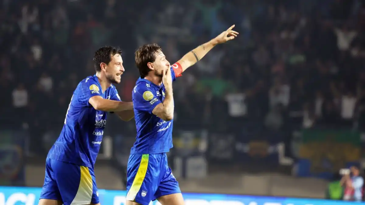 Comeback Persib di Awal Musim Diwarnai Catatan Selalu Kebobolan Lebih Dulu