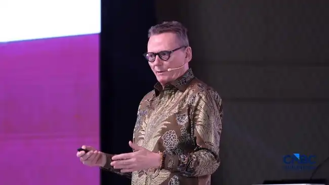 James A. Robinson: Pertumbuhan Ekonomi 8 Persen Memerlukan Institusi Inklusif dan Diversifikasi