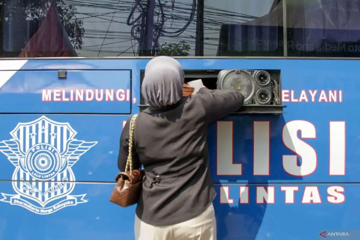 Layanan SIM Keliling Polda Metro Jaya Hadir di Sejumlah Lokasi Jakarta pada Rabu