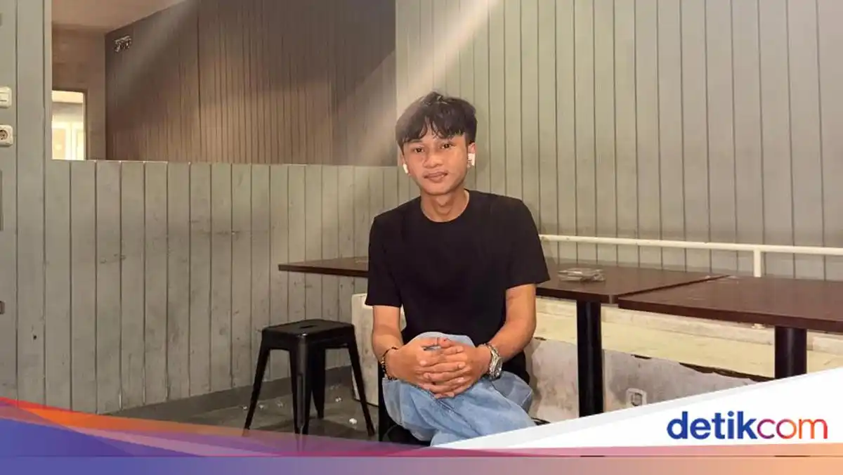 Fajar Sadboy Wujudkan Rumah untuk Ibu pada Usia 19 Tahun