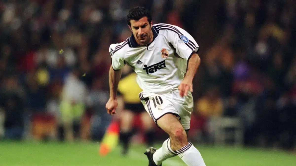 Kartu Koleksi Luis Figo Diperkenalkan di Jakarta Game On 2026