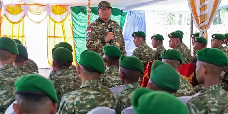 Sjafrie Tegaskan Dukungan Negara bagi Prajurit Yonif TP 930 di Sumba Tengah
