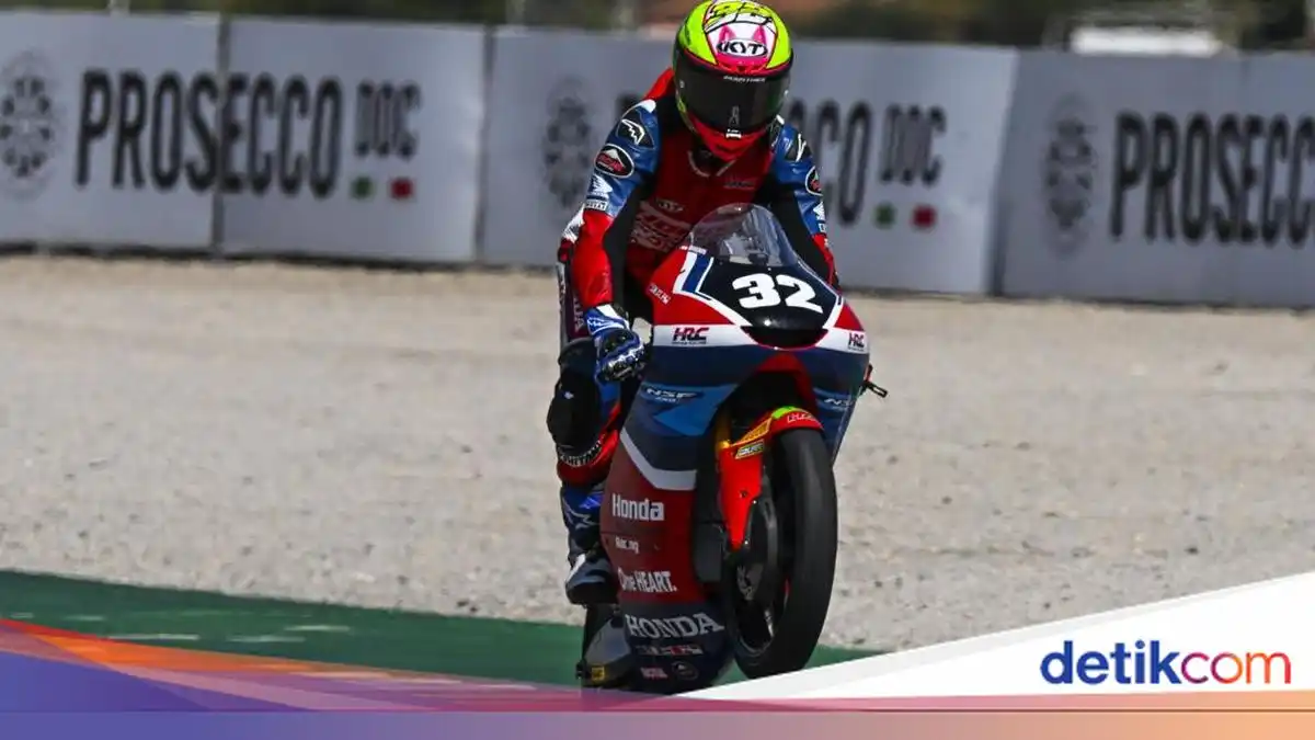 Kiandra Ramadhipa Rebut Posisi Kedua Moto3 Junior di Misano