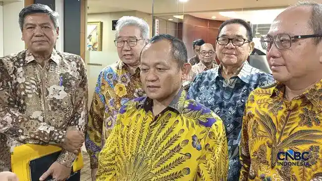 Kemenperin Siapkan Usulan Dukungan bagi Kendaraan Hybrid dan REEV