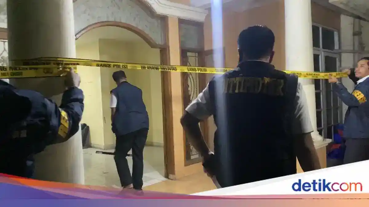 Polisi Ungkap Rumah Pengemasan 73 Ribu Benih Lobster di Depok