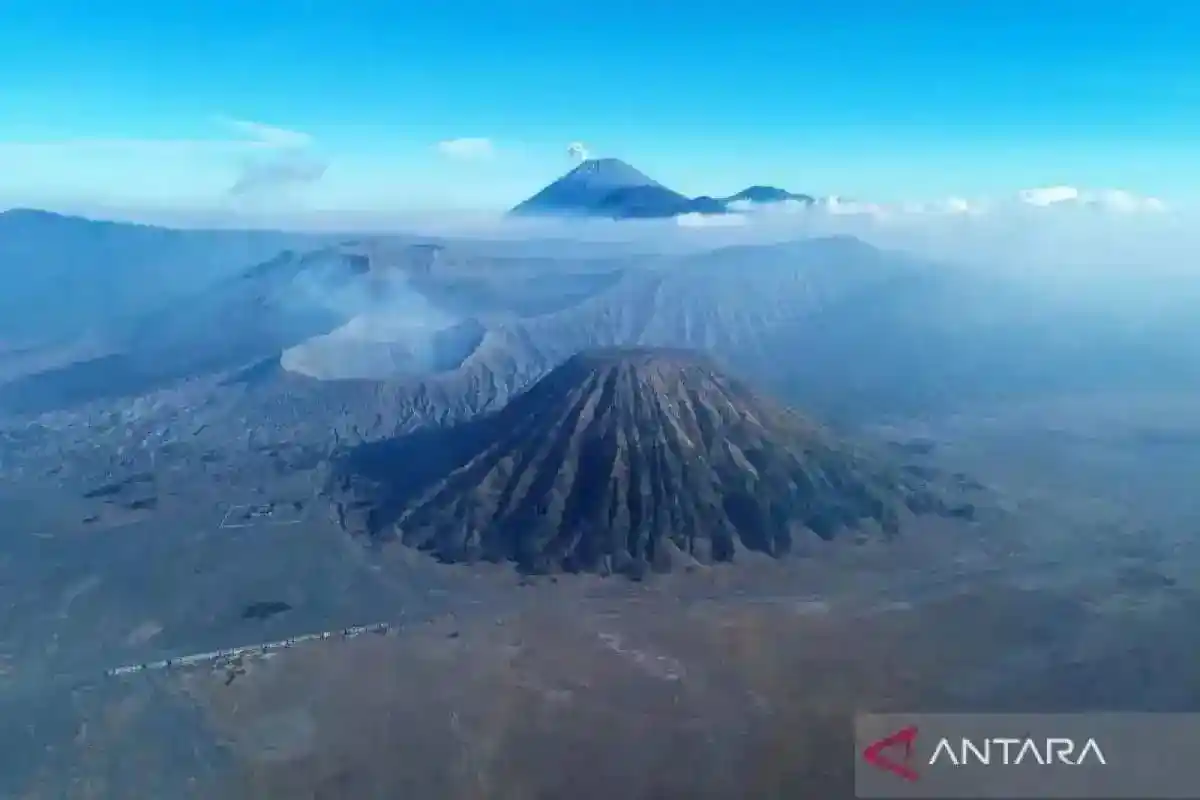 Akses Wisata Penanjakan Bromo Kembali Dibuka Setelah Pemantauan Kebakaran