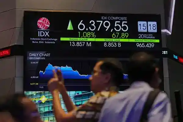 IHSG Melaju 4,90 Persen, Nilai Transaksi Harian Tembus Rp20,34 Triliun